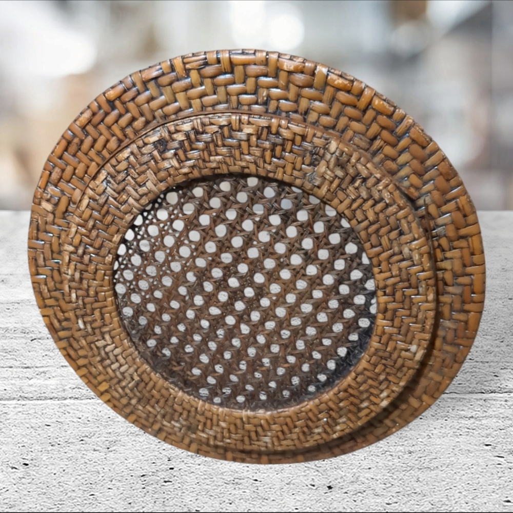 Set of 6 wicker chargers